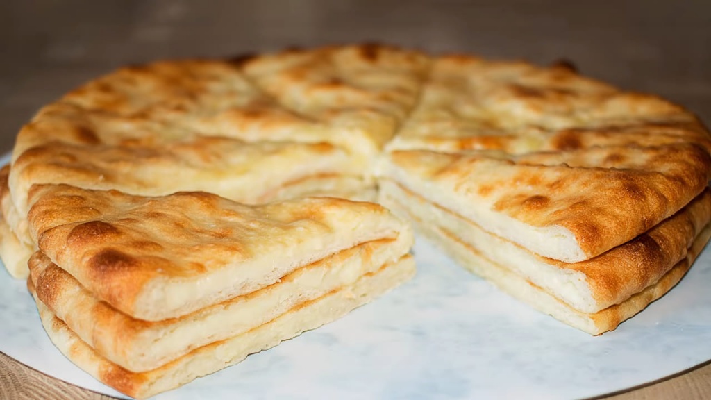 осетинский пирог с сыром на сковороде